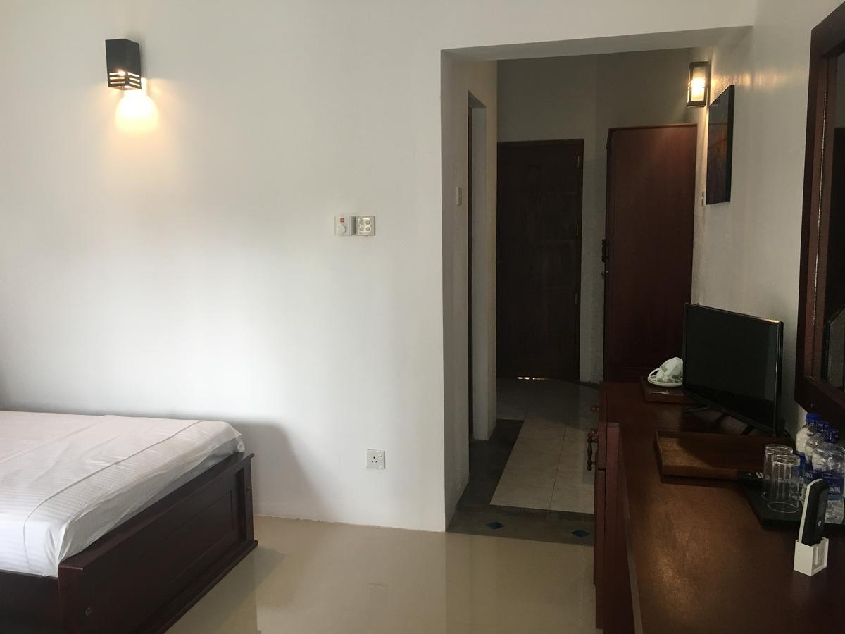Villa A50 Negombo Exterior foto
