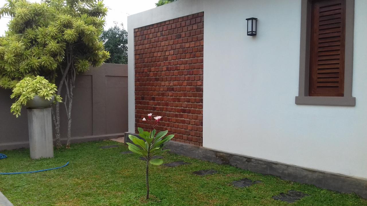Villa A50 Negombo Exterior foto